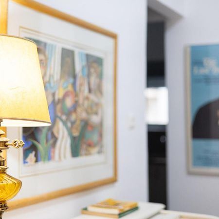 Renovated 5 Bdr House Near Acropolis - New Beds, Terrace & Green Yard Athens Ngoại thất bức ảnh