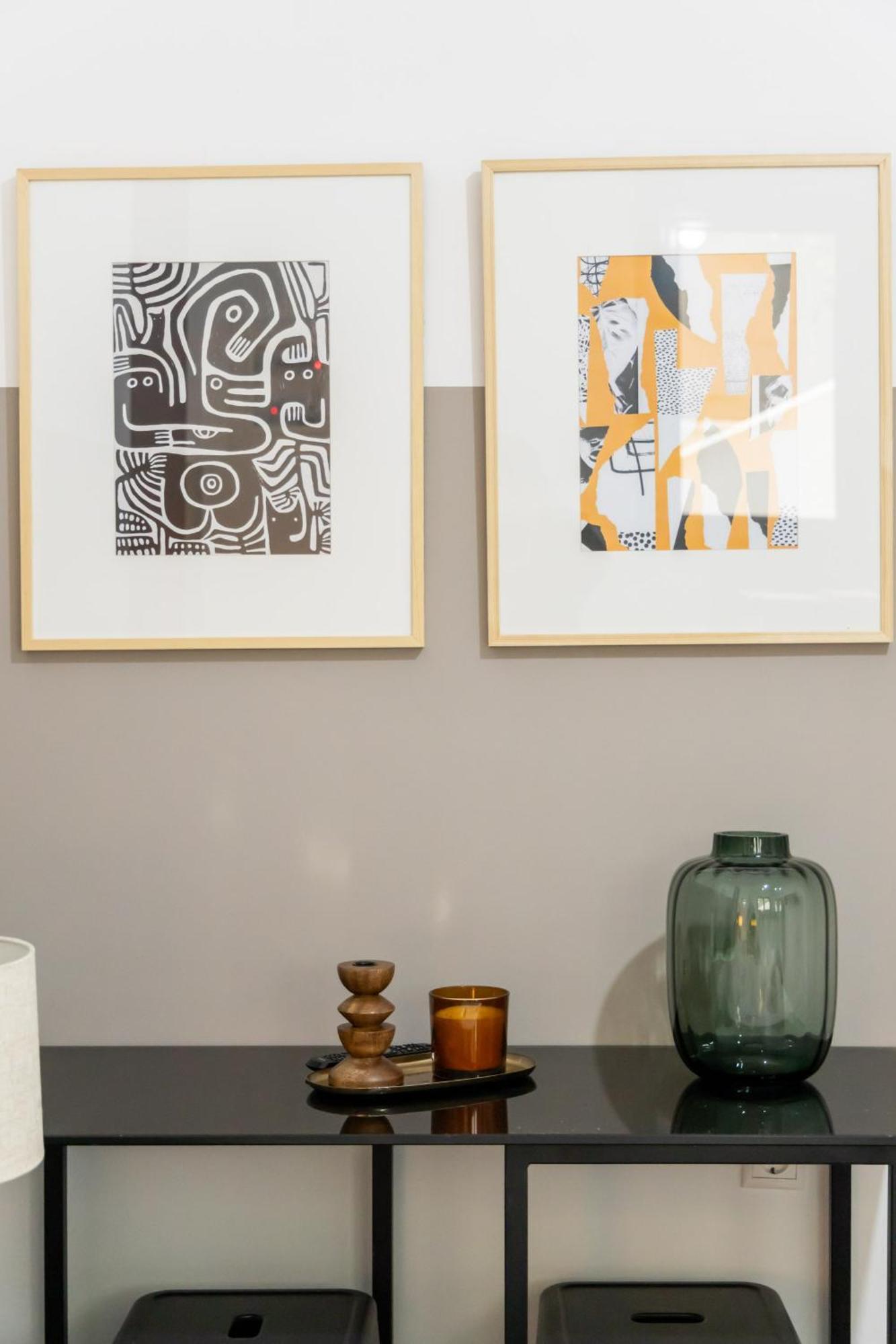 Renovated 5 Bdr House Near Acropolis - New Beds, Terrace & Green Yard Athens Ngoại thất bức ảnh